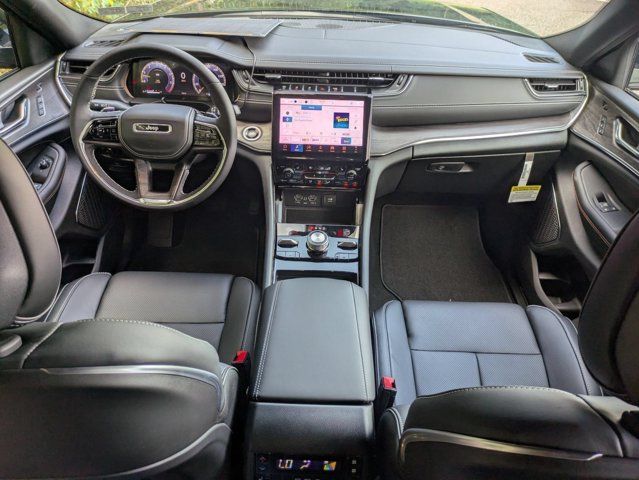 2025 Jeep Grand Cherokee L Overland - Photo 12