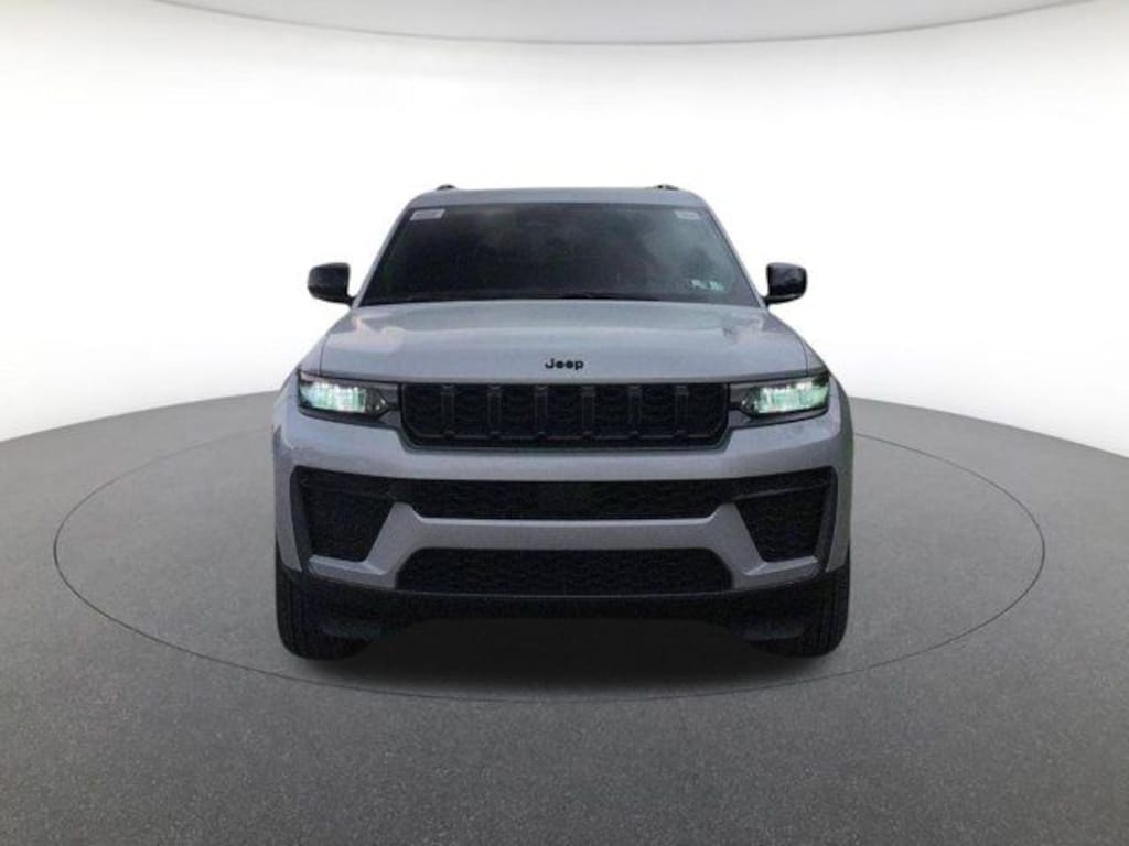 New 2026 Jeep Grand Cherokee L Laredo Sport Utility
