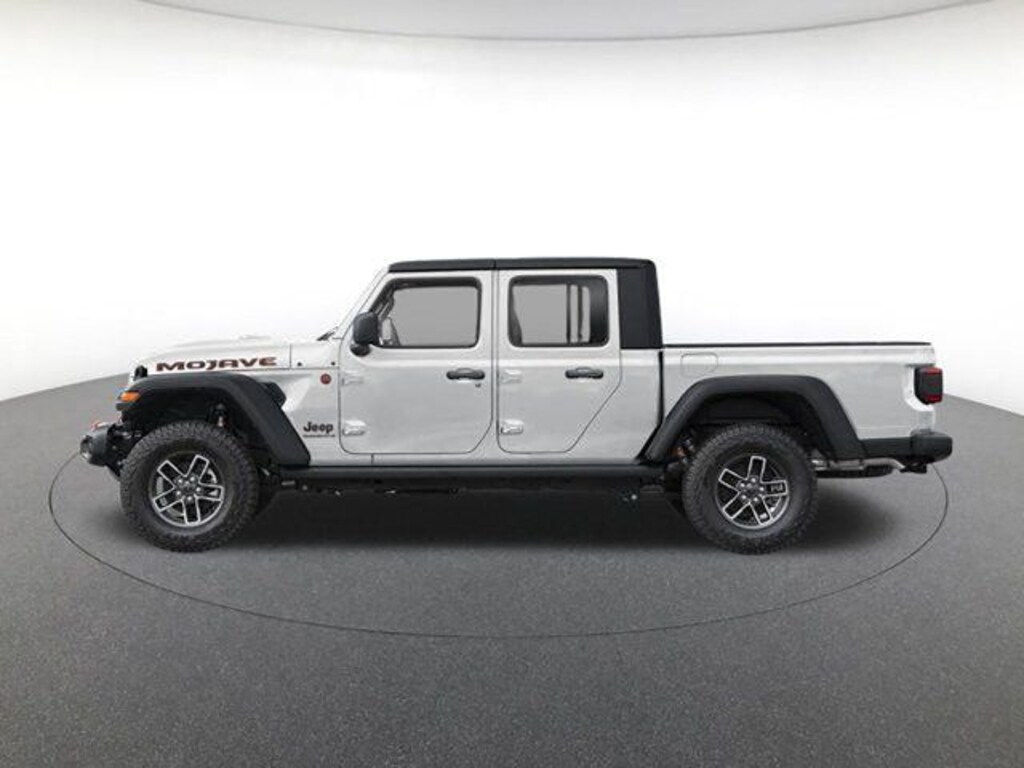 Used 2026 Jeep Gladiator Mojave Truck Crew Cab