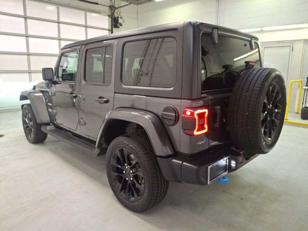 Used 2023 Jeep Wrangler 4xe Sahara SUV