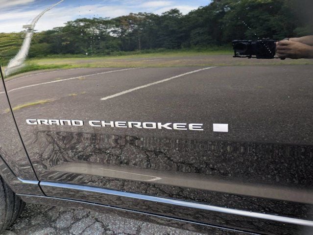2025 Jeep Grand Cherokee L Overland - Photo 27