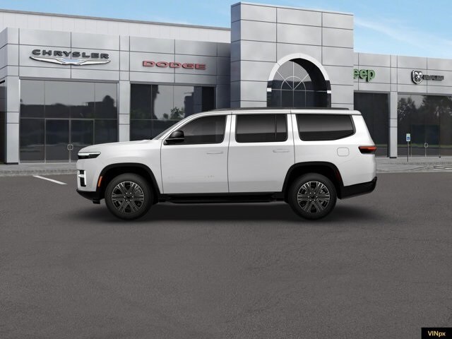 2026 Jeep Grand Wagoneer Base photo 2