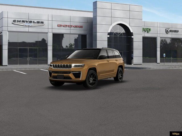 2026 Jeep Grand Cherokee Summit 4x4's photo