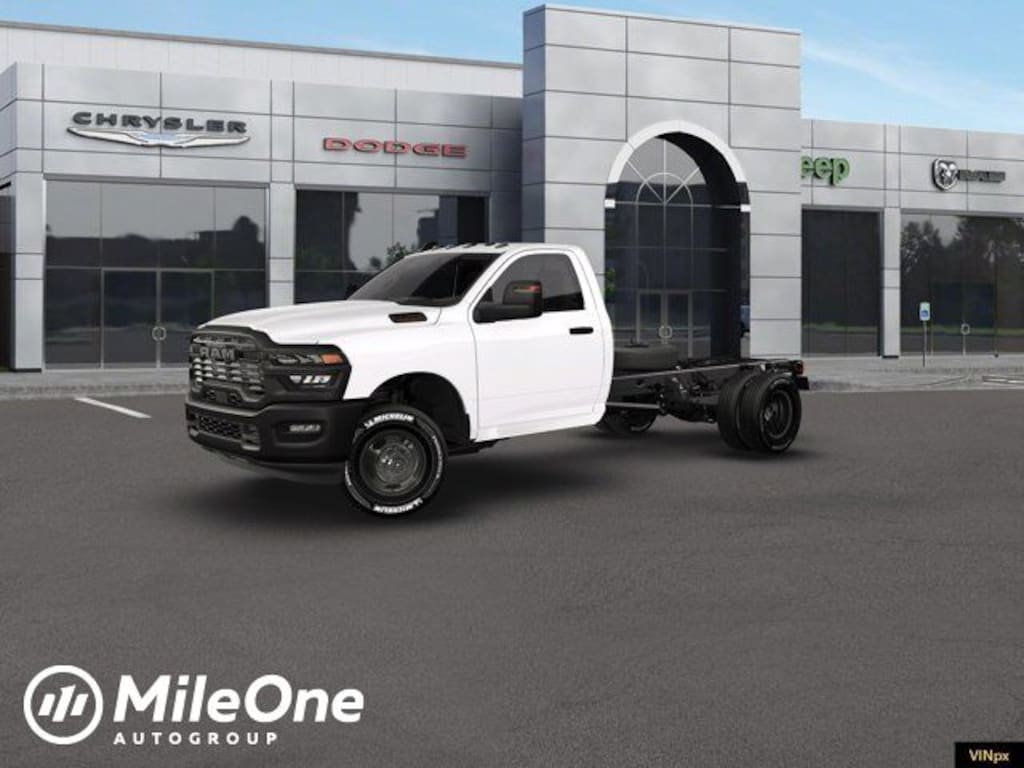 New 2026 Ram 3500 Chassis Cab Tradesman/Big Horn Pickup
