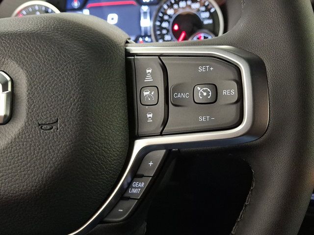 2026 RAM Ram 2500 Pickup Tradesman/Black Express - Photo 22