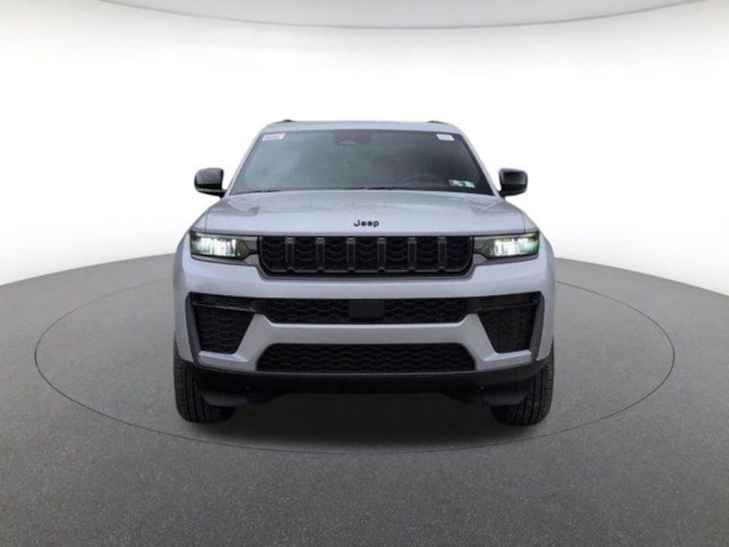 New 2026 Jeep Grand Cherokee L Laredo Sport Utility