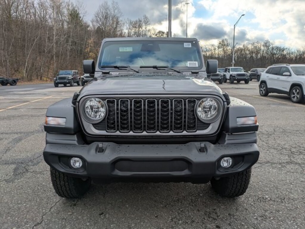 New 2026 Jeep Wrangler Sport Sport Utility