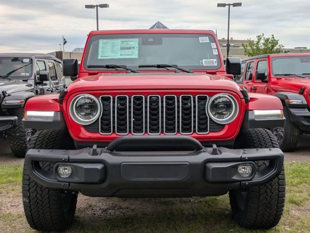 New 2025 Jeep Wrangler 4xe Sahara Sport Utility