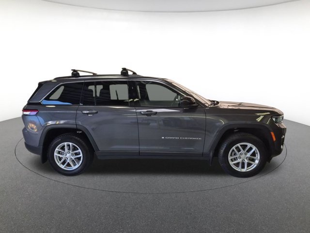 Used 2025 Jeep Grand Cherokee Laredo SUV