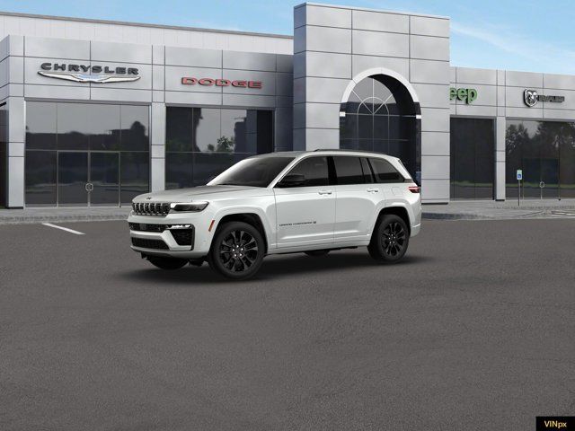 2026 Jeep Grand Cherokee Limited Reserve 4x4's photo