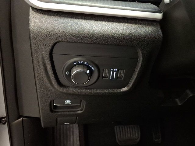 2025 Jeep Grand Cherokee Laredo - Photo 24
