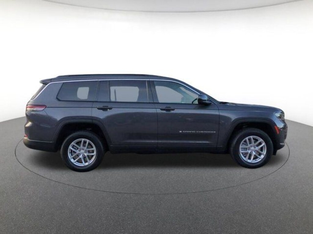 New 2026 Jeep Grand Cherokee L Laredo Sport Utility