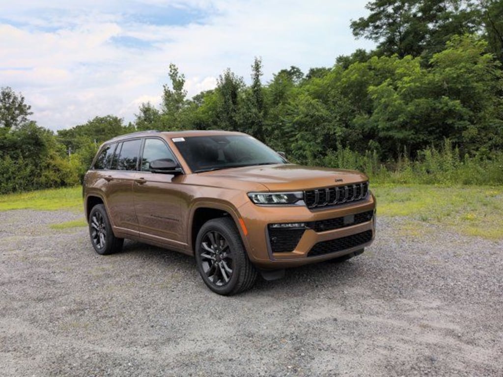 New 2026 Jeep Grand Cherokee Limited Sport Utility