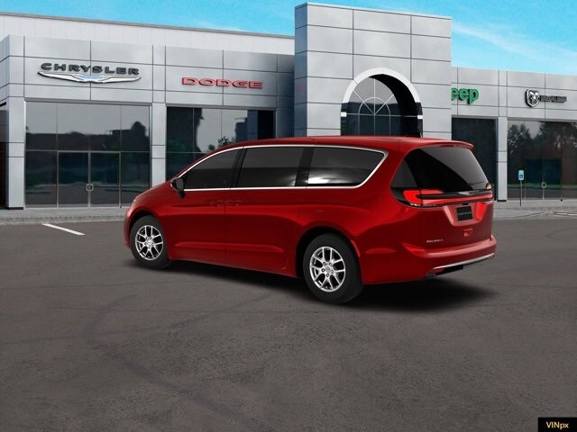 2026 Chrysler Pacifica photo 4