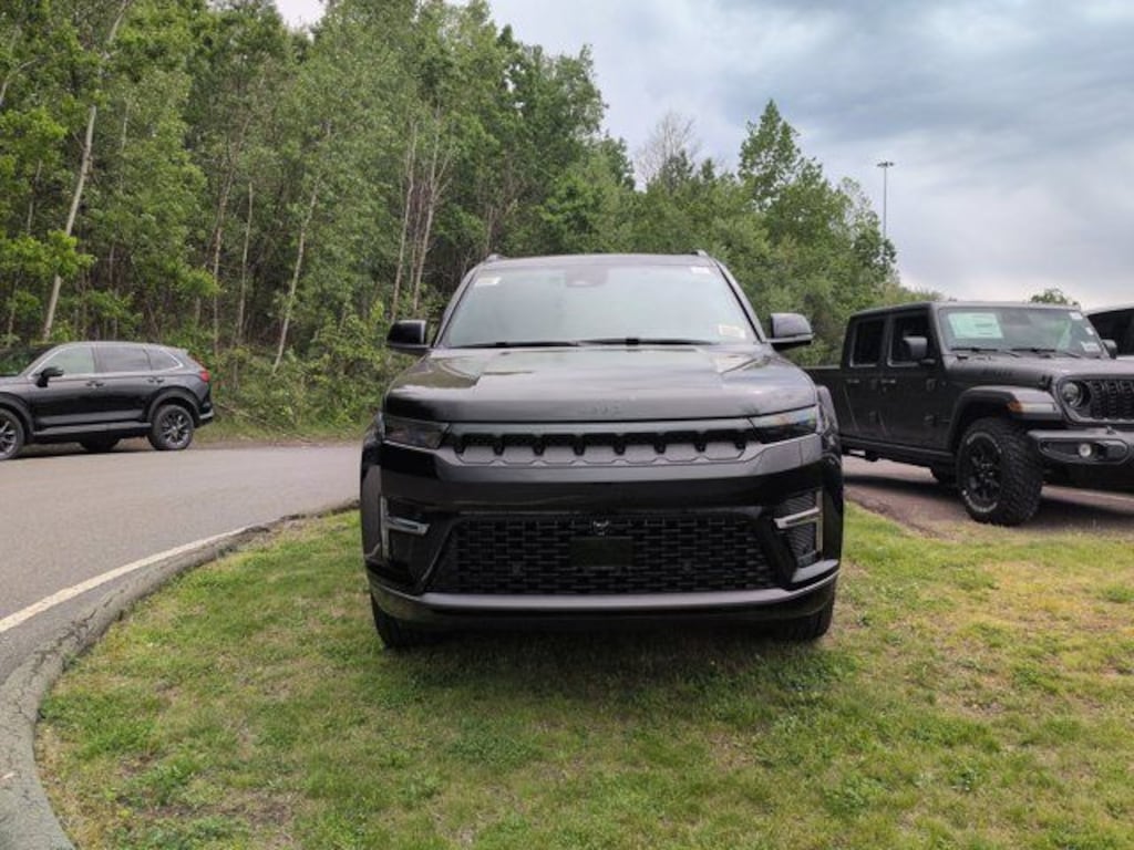 New 2026 Jeep Grand Wagoneer Limited Sport Utility