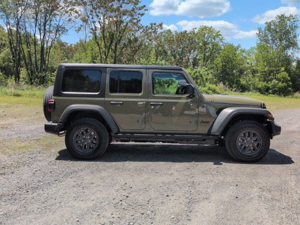 New 2026 Jeep Wrangler Sport Sport Utility