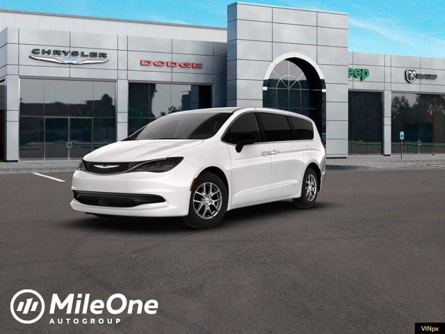 2026 Chrysler Voyager LX's photo