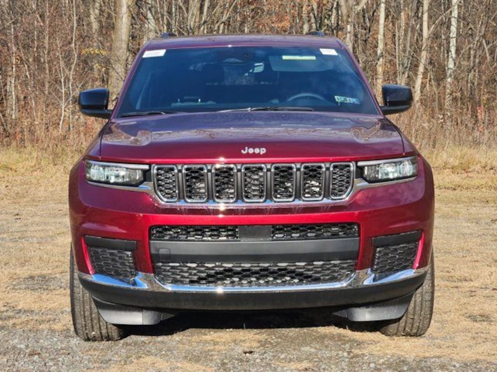 New 2025 Jeep Grand Cherokee L Laredo Sport Utility