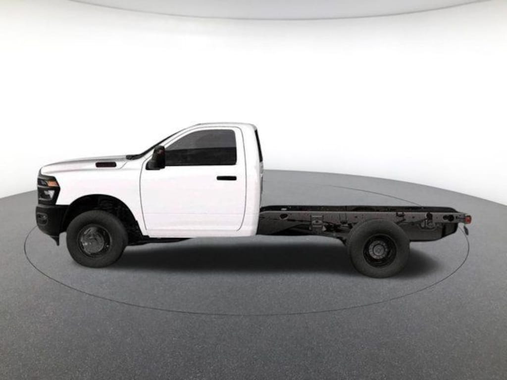 New 2026 Ram 3500 Chassis Cab Tradesman/Big Horn Pickup