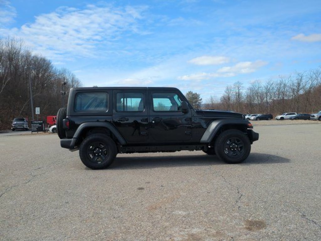 New 2026 Jeep Wrangler Sport Sport Utility