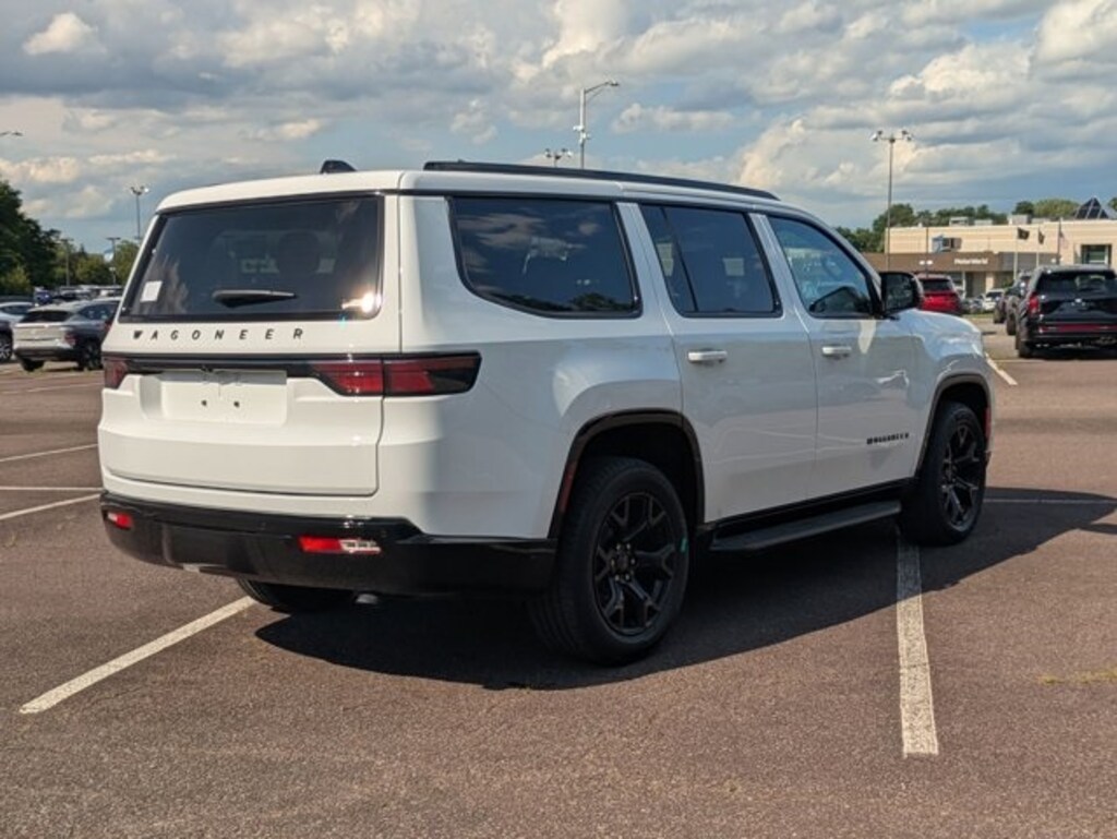 New 2025 Jeep Wagoneer Series II Sport Utility