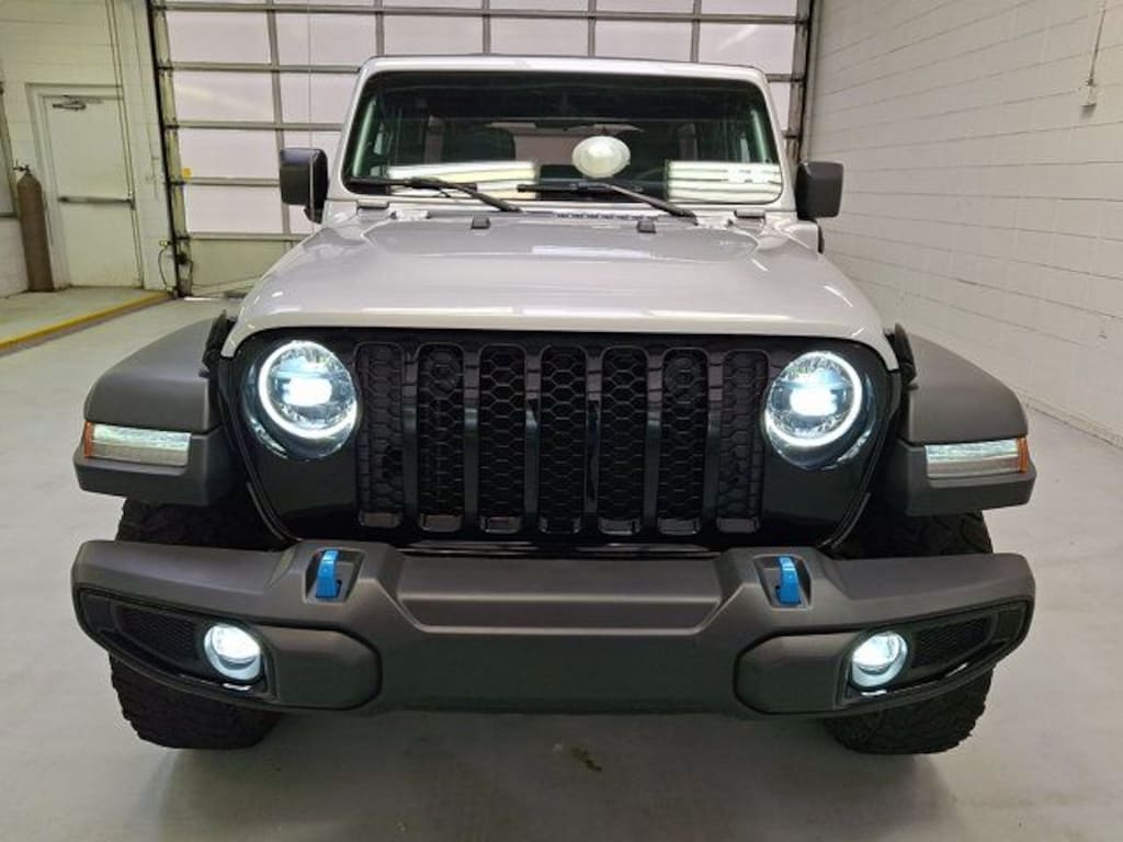 Used 2023 Jeep Wrangler 4xe SUV