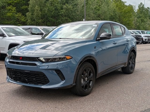 2024 Dodge Hornet R/T Plus photo 3
