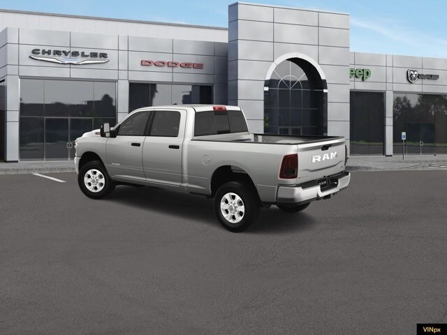 2025 Ram 2500 Big Horn photo 4