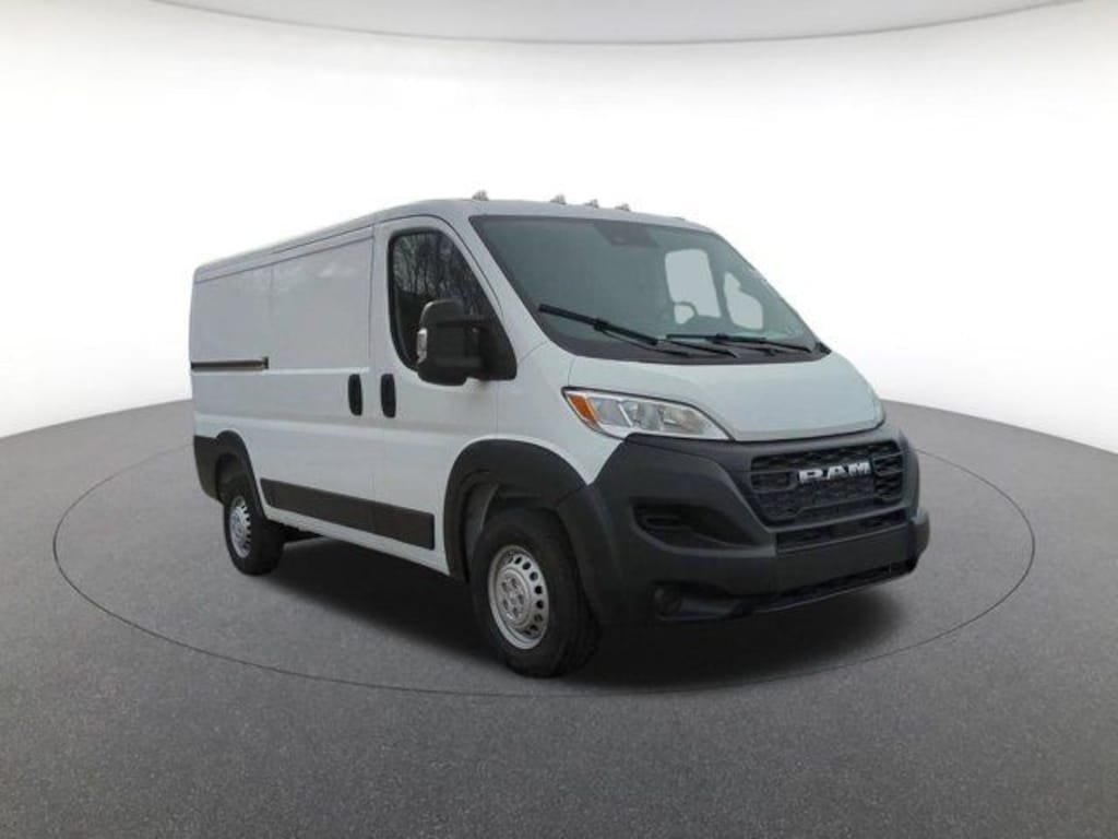 New 2026 Ram ProMaster 1500 Low Roof Cargo Van