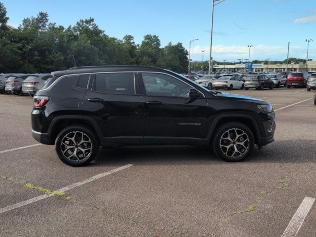 New 2026 Jeep Compass Limited Sport Utility
