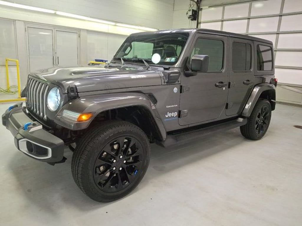 Used 2023 Jeep Wrangler 4xe Sahara SUV