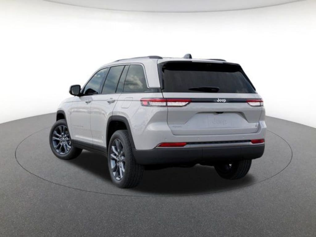 New 2026 Jeep Grand Cherokee Limited Sport Utility