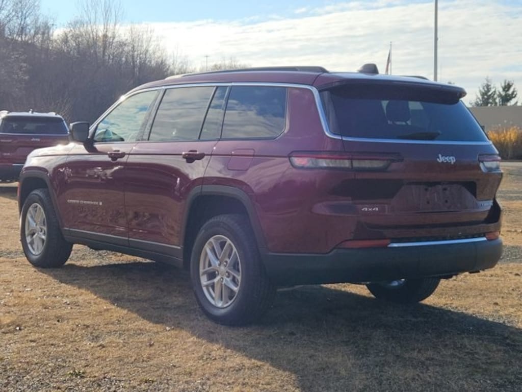 New 2025 Jeep Grand Cherokee L Laredo Sport Utility