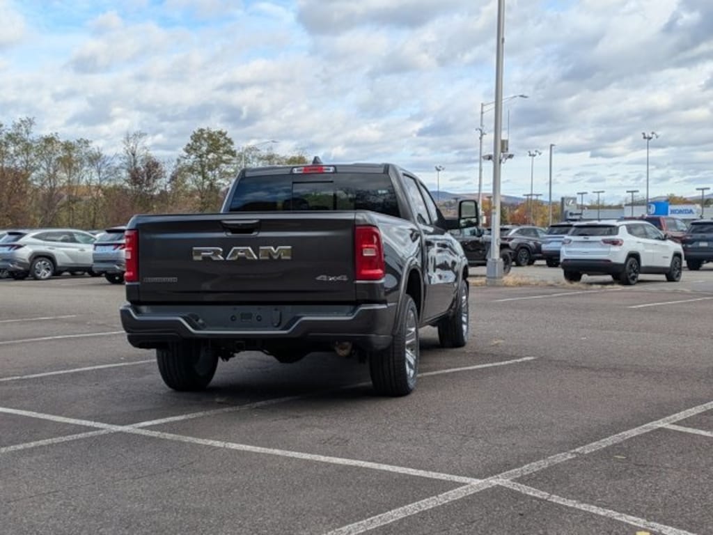 New 2025 Ram 1500 Big Horn/Lone Star Pickup