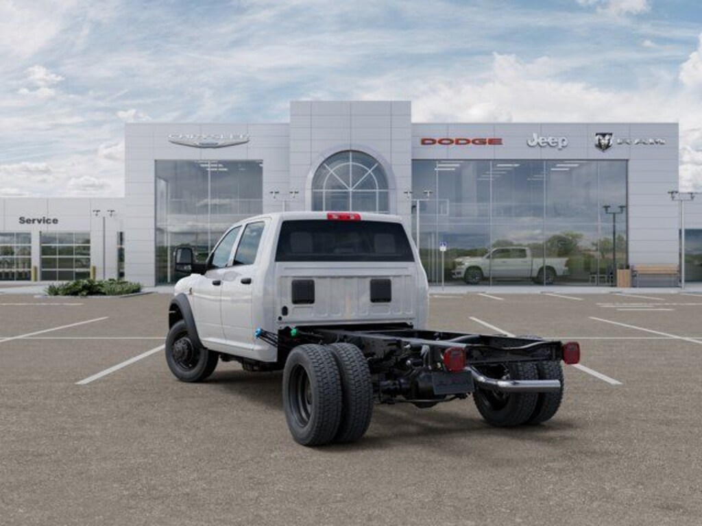 New 2026 Ram 4500 Chassis Cab Tradesman/Big Horn Pickup