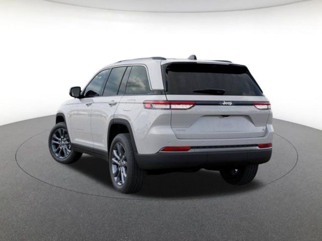 New 2026 Jeep Grand Cherokee Limited Sport Utility