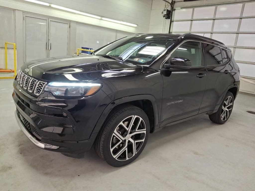 Used 2024 Jeep Compass Limited SUV