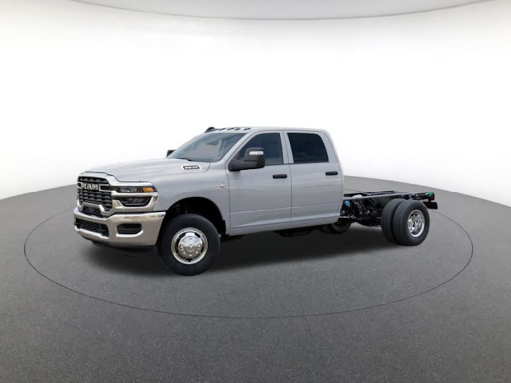 New 2026 Ram 3500 Chassis Cab Tradesman/Big Horn Pickup