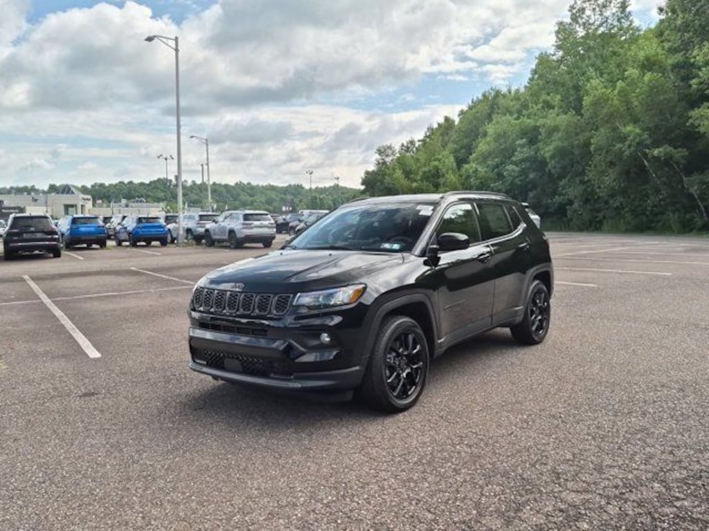 New 2026 Jeep Compass Latitude Sport Utility
