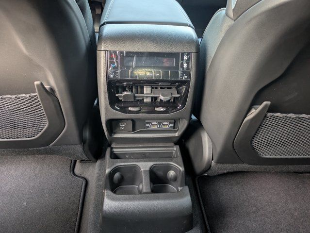 2025 Jeep Grand Cherokee L Overland - Photo 11