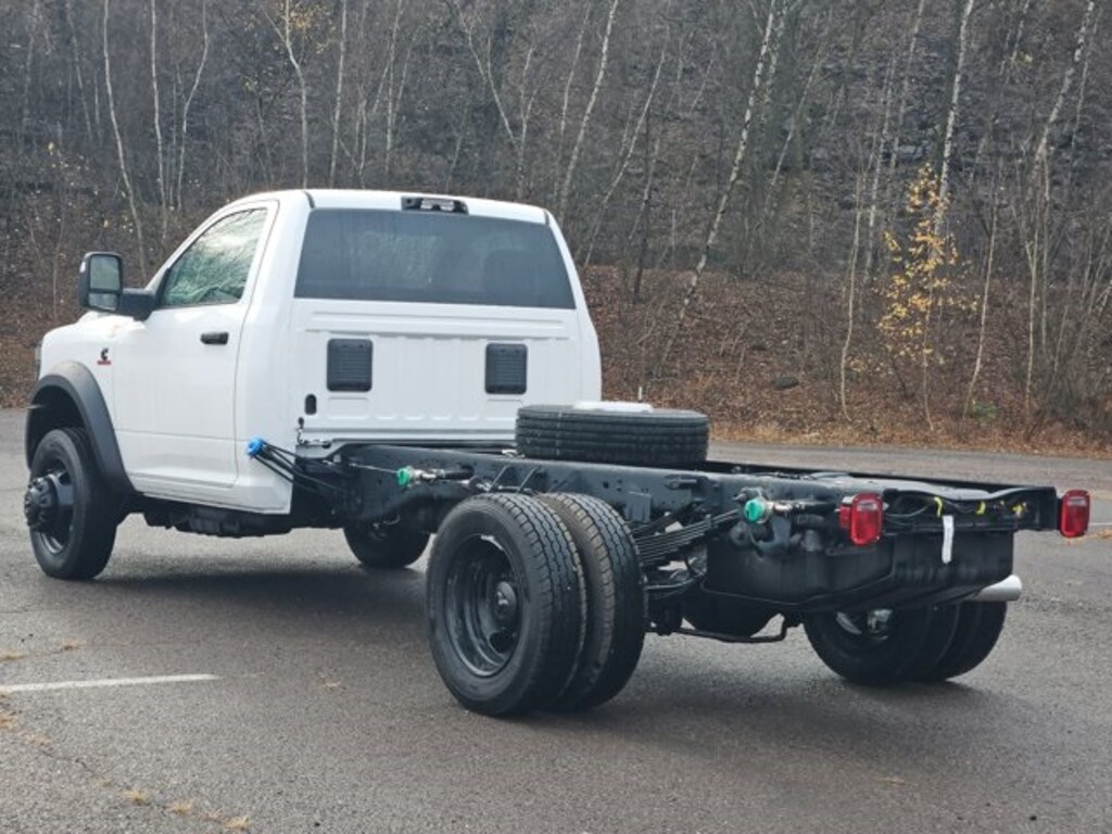 New 2026 Ram 4500 Chassis Cab Tradesman/Big Horn Pickup