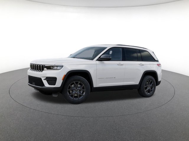 New 2027 Jeep Grand Cherokee Laredo Sport Utility
