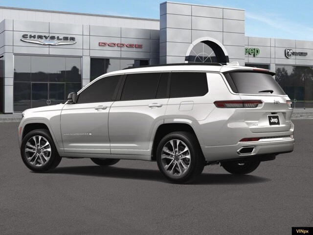 2025 Jeep Grand Cherokee Overland photo 4