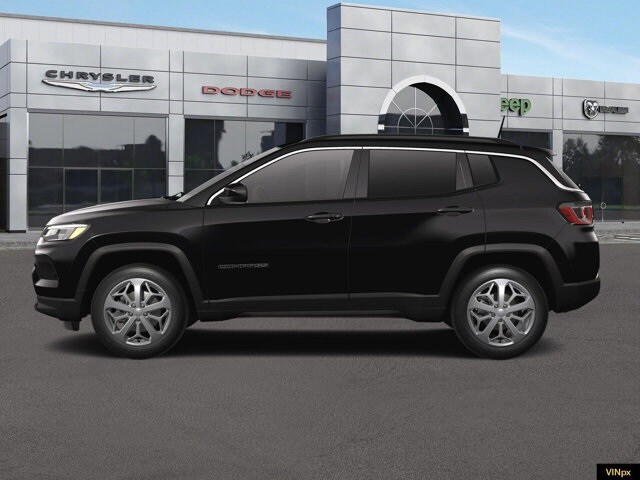 2024 Jeep Compass Latitude Lux photo 3