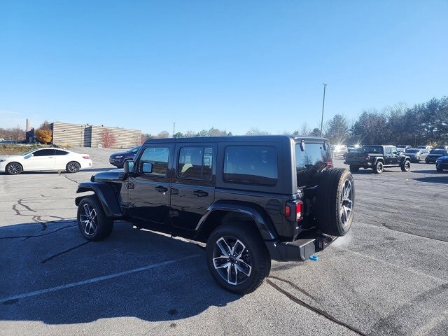 2024 Jeep Wrangler 4xe Sport S photo 3