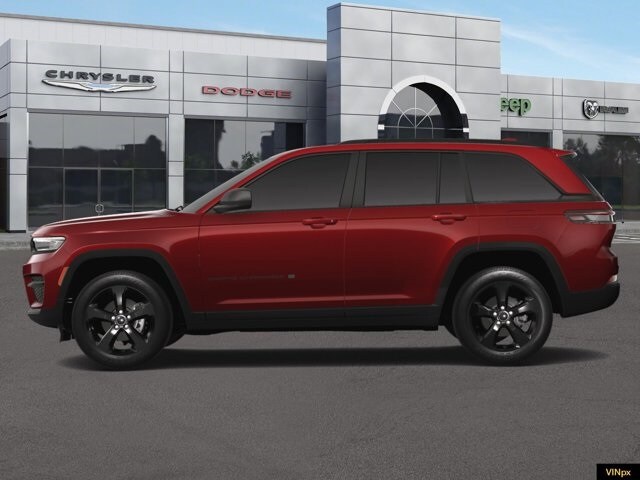 2025 Jeep Grand Cherokee Laredo photo 3