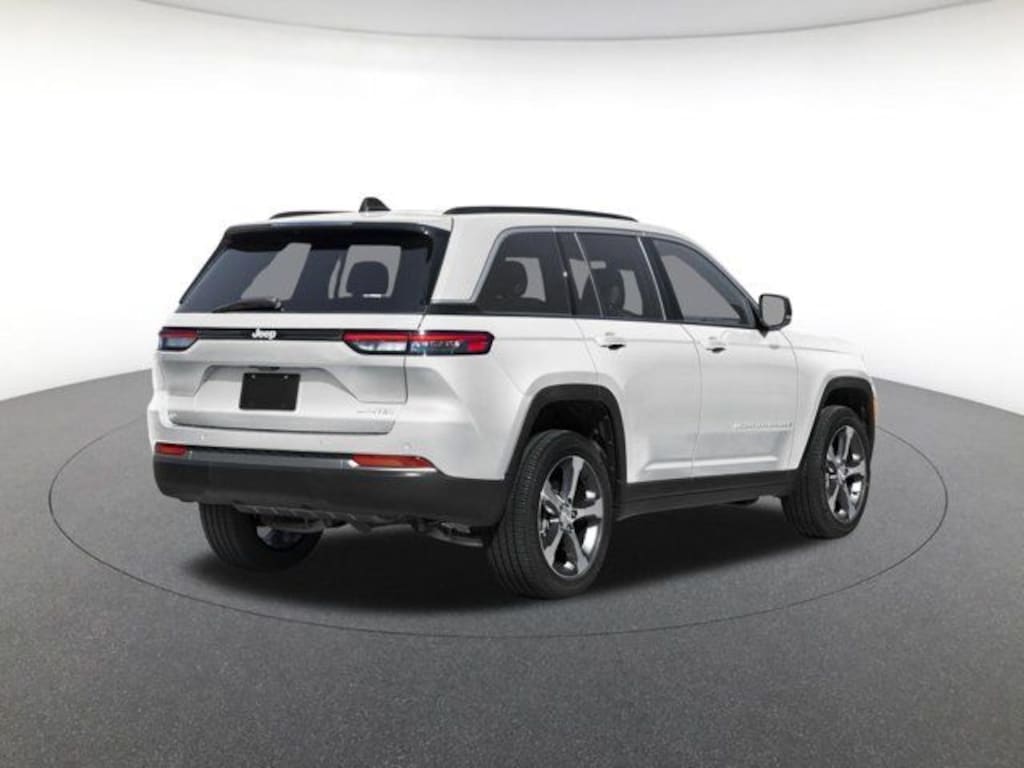 New 2026 Jeep Grand Cherokee Summit Sport Utility