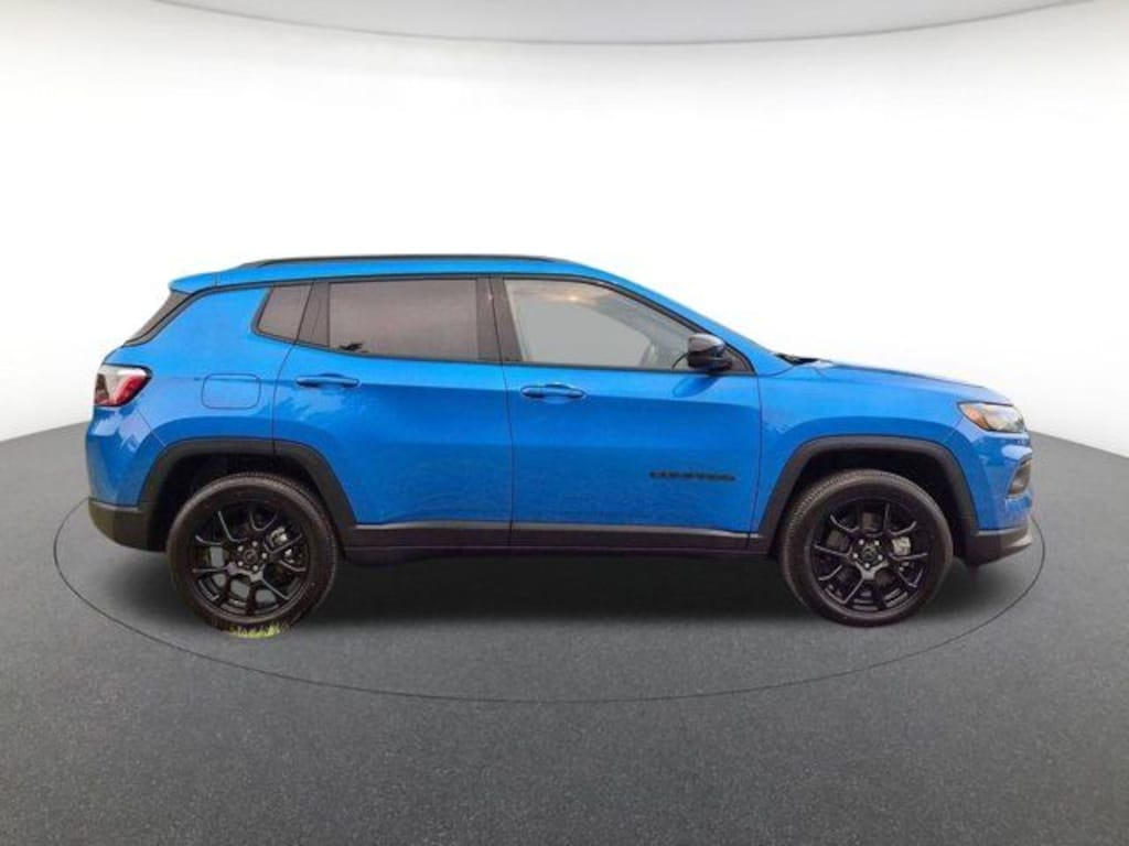New 2026 Jeep Compass Latitude Sport Utility