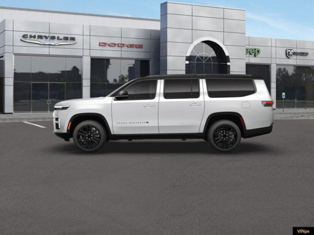 New 2026 Jeep Grand Wagoneer L Summit Sport Utility
