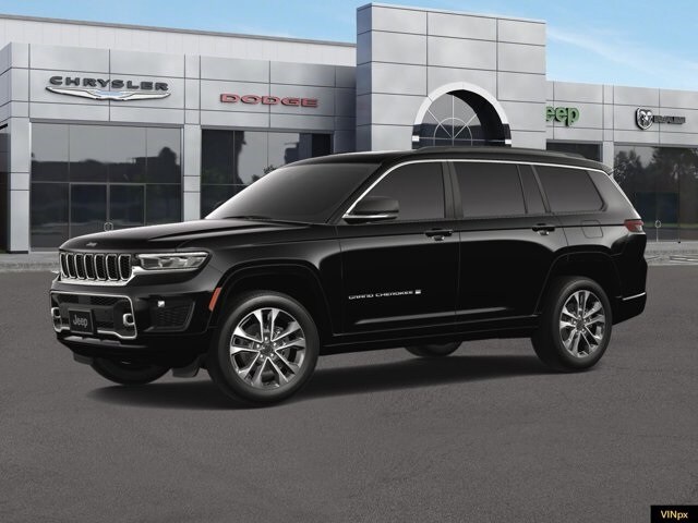 2025 Jeep Grand Cherokee Overland photo 2